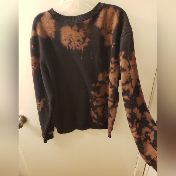 The Simpsons Treehouse of Horror sweater - Picture 3 of 5